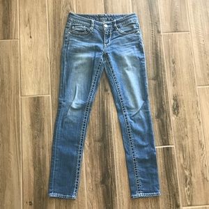 Seven7 Light washed Skinny Jeans